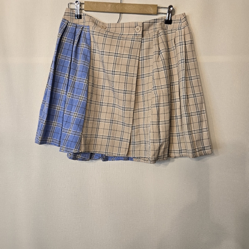 Nasty Gal Women's Size 10 NWT mixed check pleated mini skirt beige - Picture 4 of 10